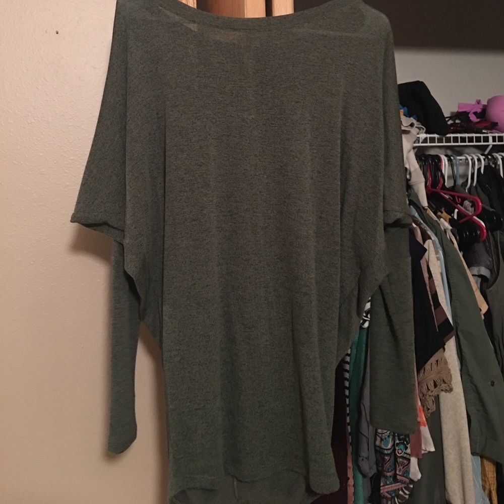 green blouse- stretchy and comfy!
