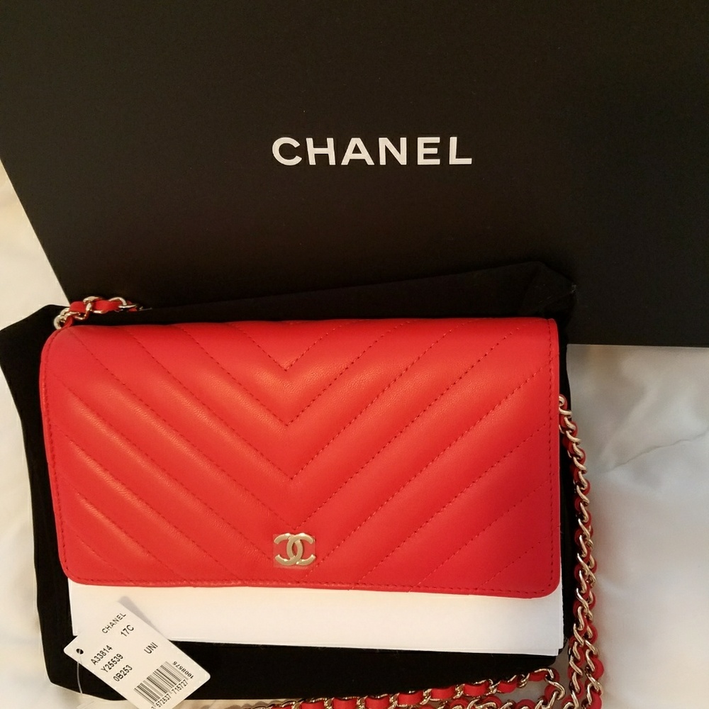 ●♡ SOLD ♡●Chanel WOC