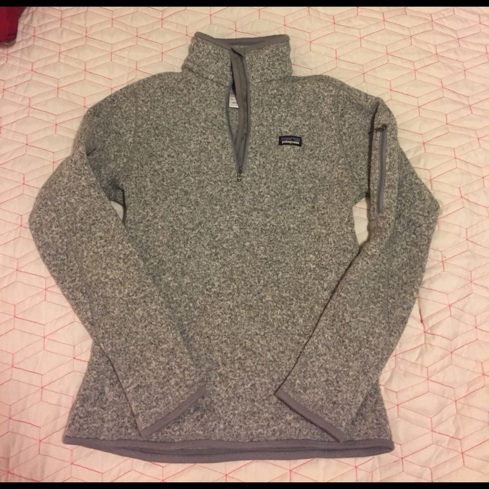 Never worn Patagonia grey fleece, just like new!