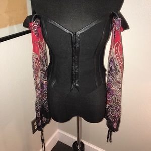 Corset silk sleeve top Bebe size m