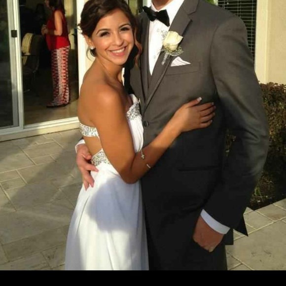 Prom dress - Picture 5 of 5