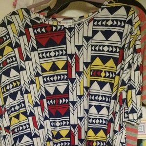 NWOT S Lularoe Irma Tunic