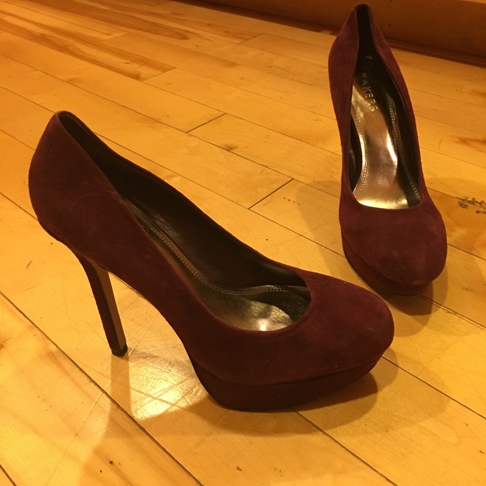 Bakers "Melina" Burgundy Suede Platform Pumps