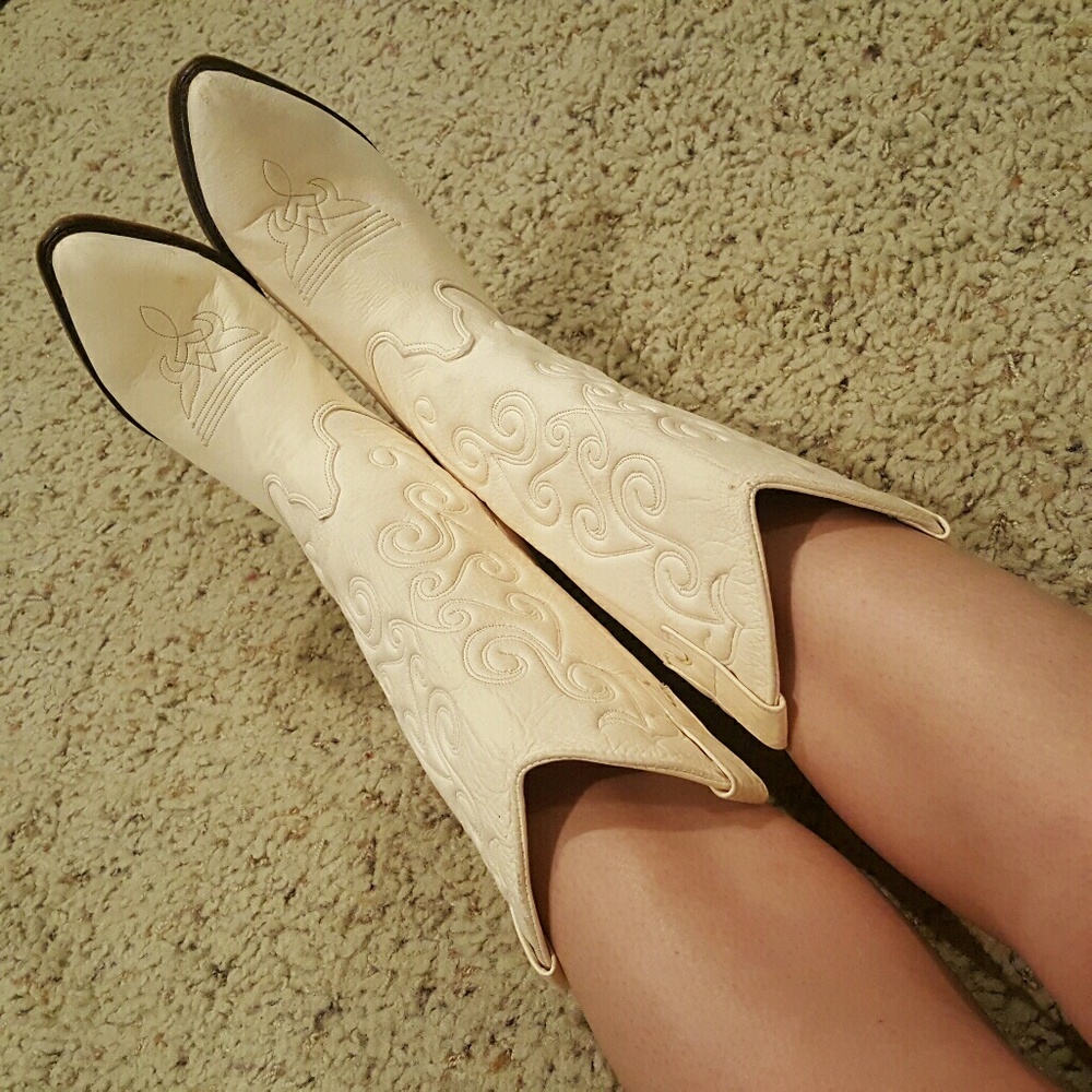 Zodiac Cowgirl Boots