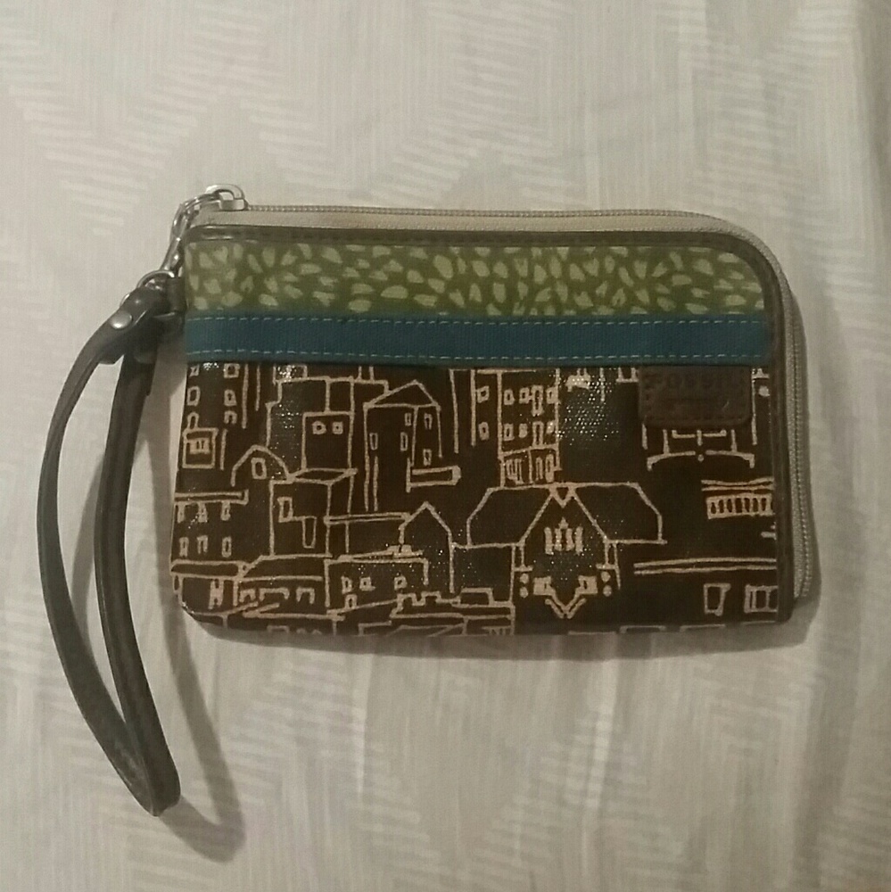 Fossil wristlet