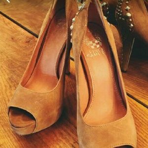 Vince Camuto peep toe