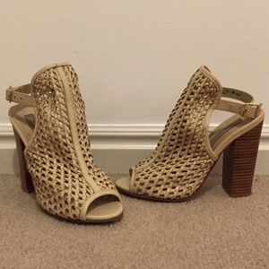 Chinese Laundry Kristin Cavallari Largo 7.5