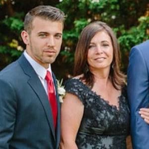 Meet your Posher, Cameron