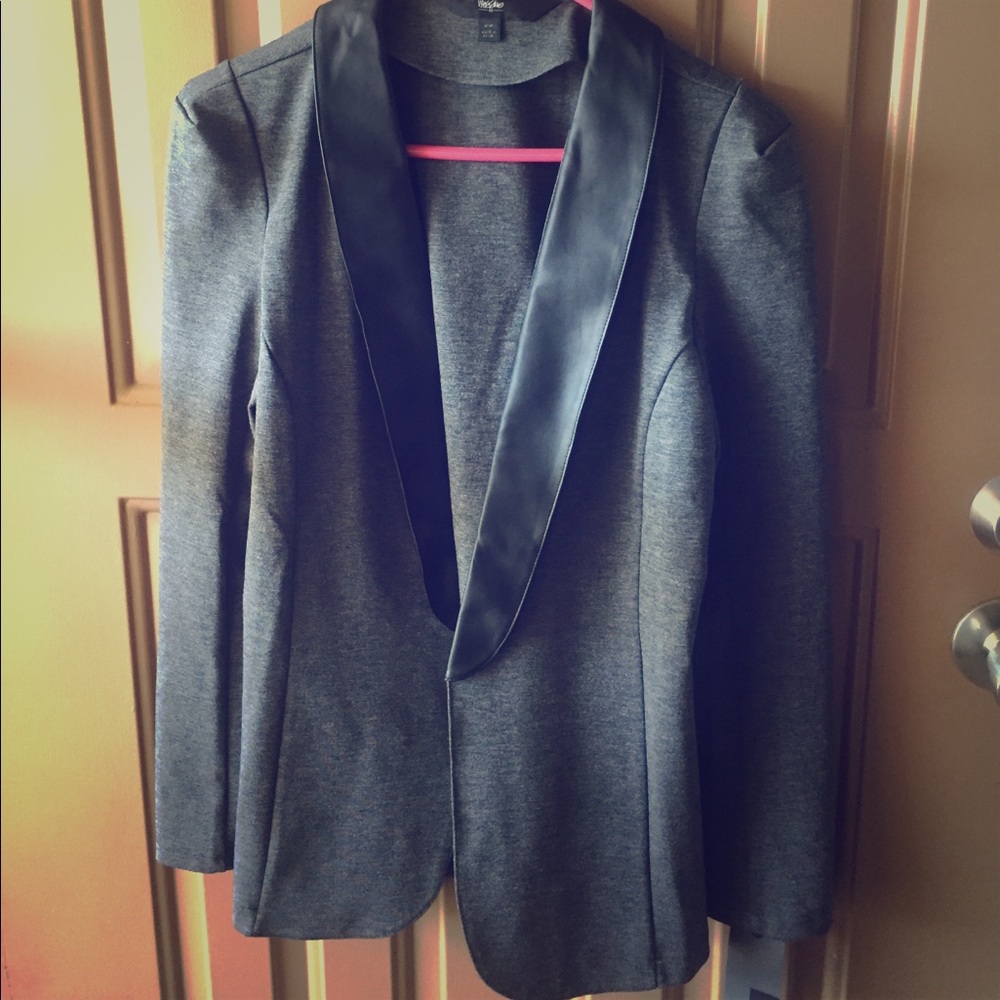 NWT Mossimo Tuxedo Blazer with Leather Trim