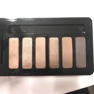MAC eyeshadow pallet