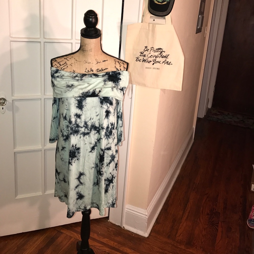 SALE 🎉 Tie Dye Print 3/4 Sleeve Dress ✨