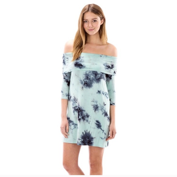 SALE 🎉 Tie Dye Print 3/4 Sleeve Dress ✨ - Picture 2 of 6