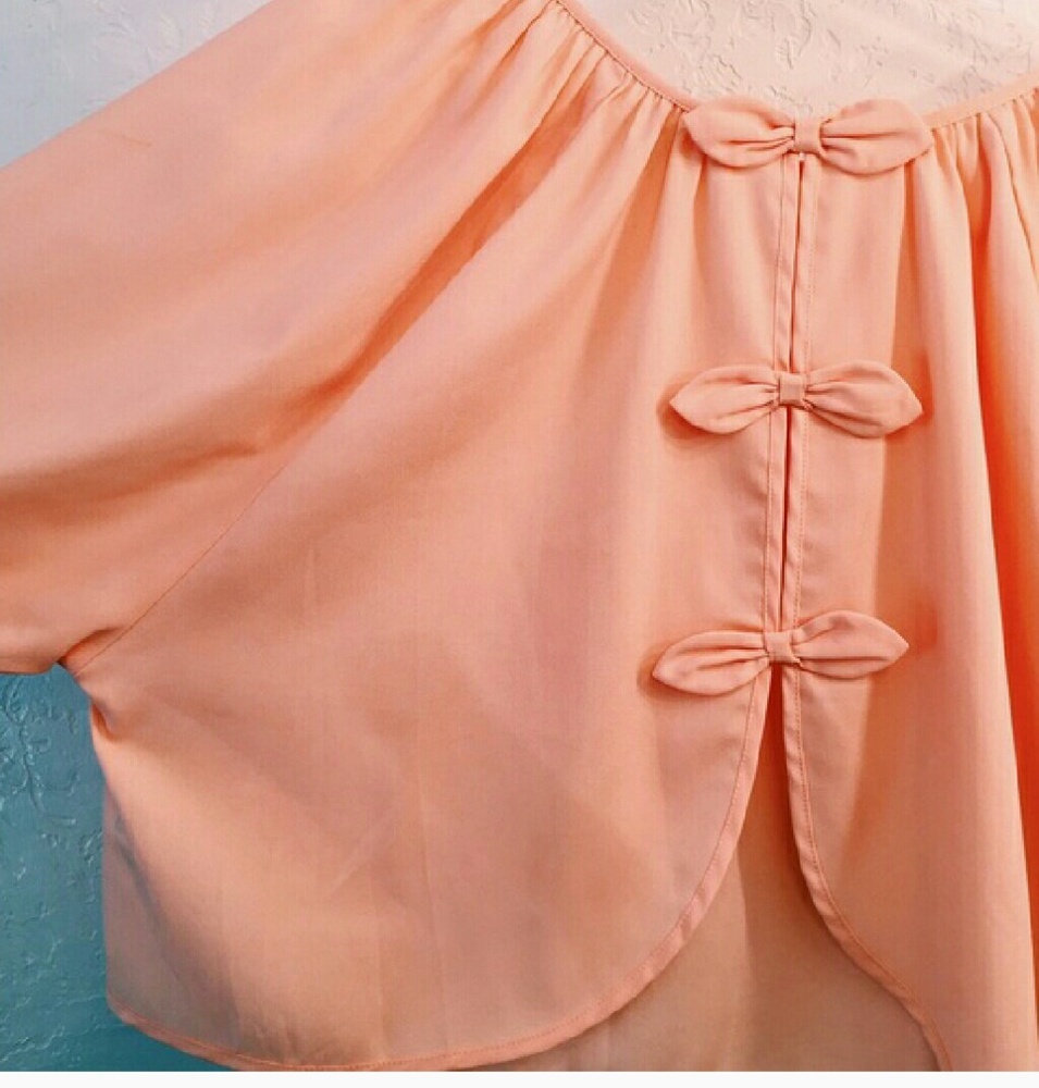 Blouse - Picture 2 of 2