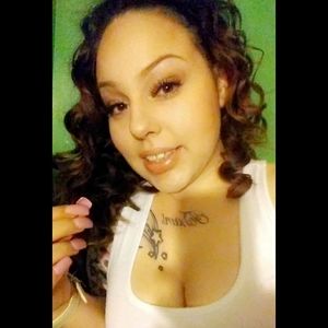 Meet your Posher, Priscilla