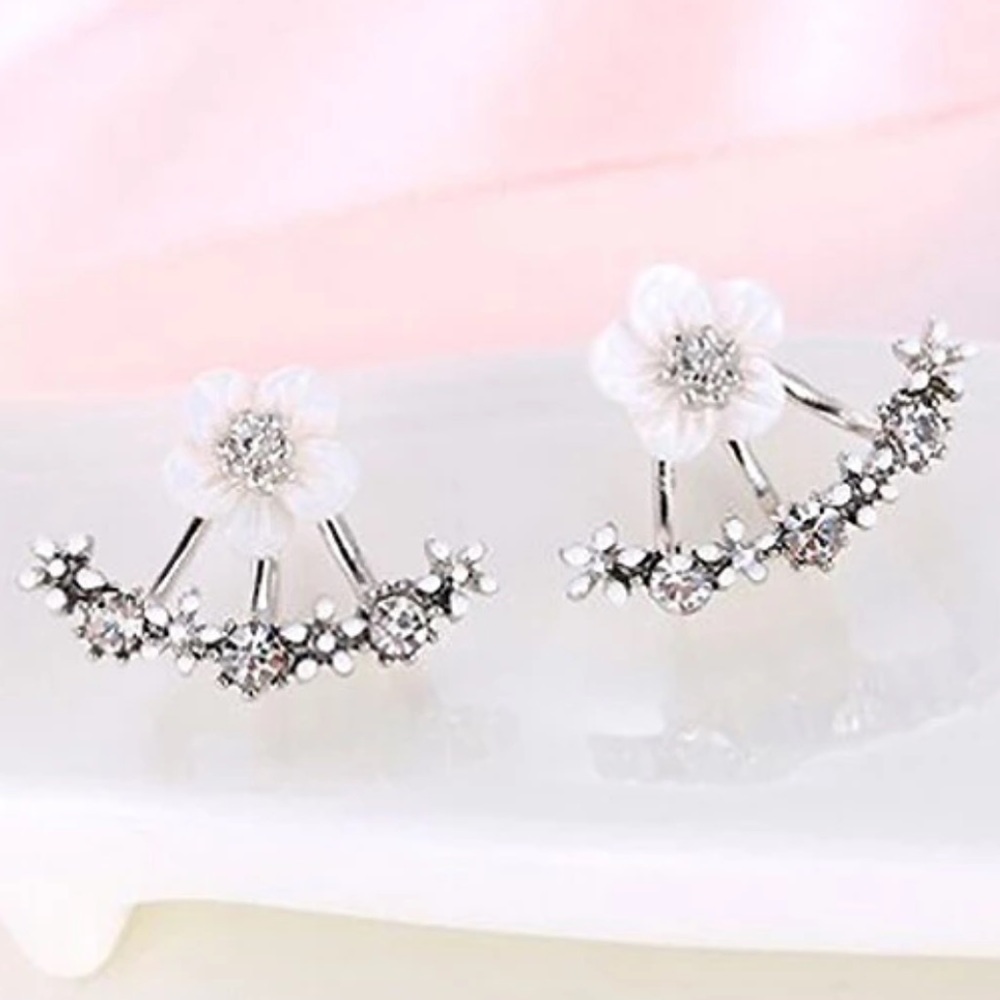 Daisy Ear Jacket Earrings - Picture 2 of 5