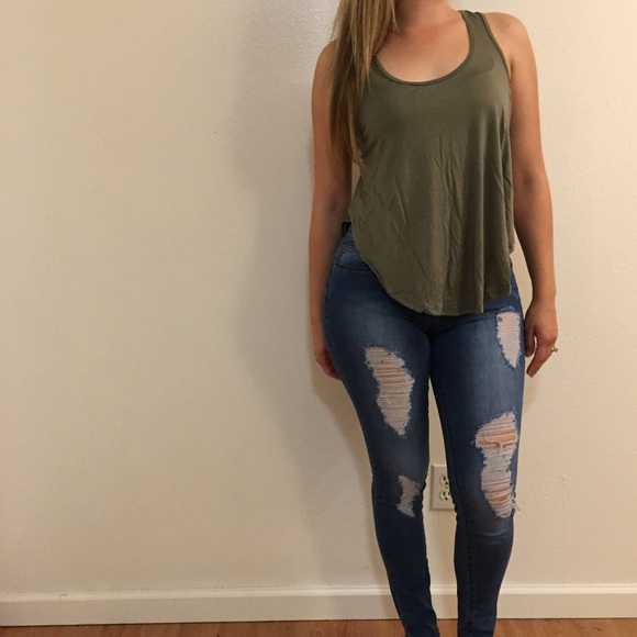 •LAST ONE• Military Green Side Slit Loose Tank - Picture 5 of 5