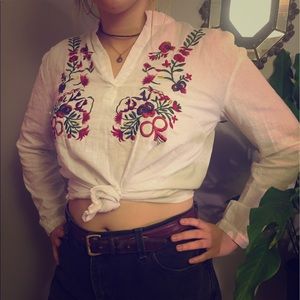Embroidered flower Blouse