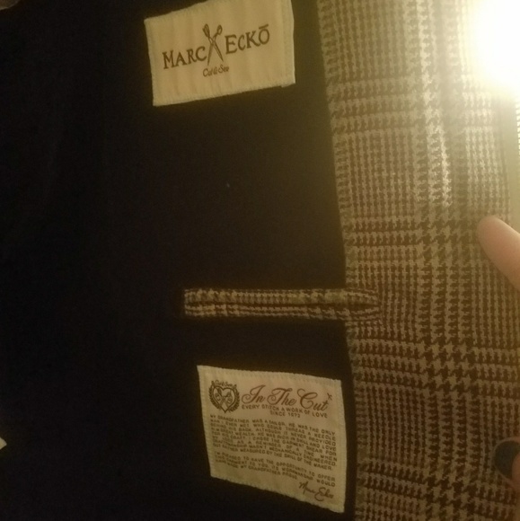 Coat - Picture 3 of 3