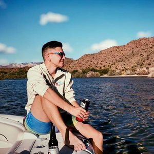 Meet your Posher, Justin