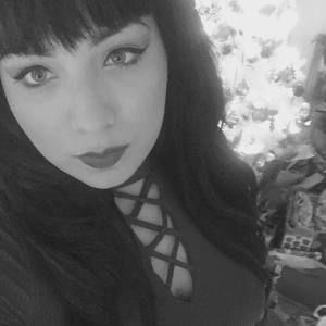Meet your Posher, Mayra