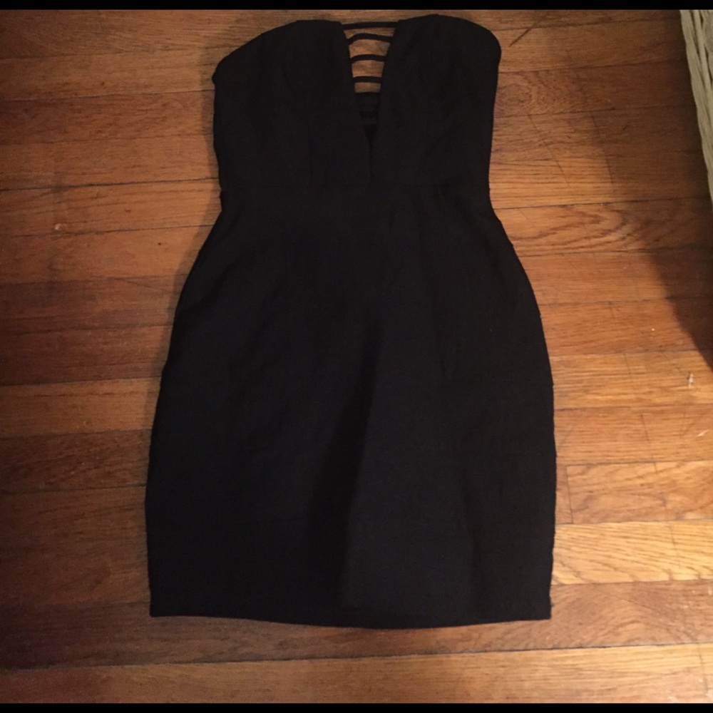 Sexy black strapless cocktail dress