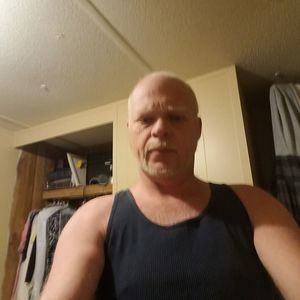 Meet your Posher, Howard