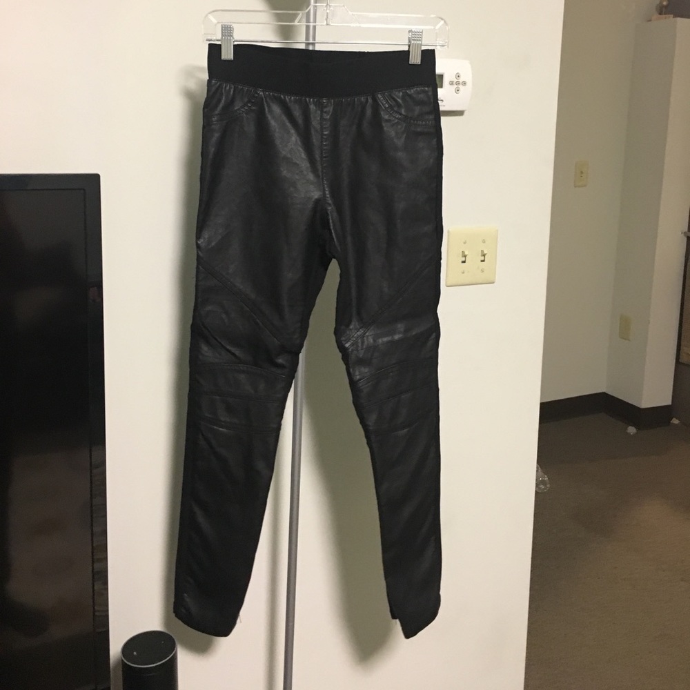 Faux Leather leggings