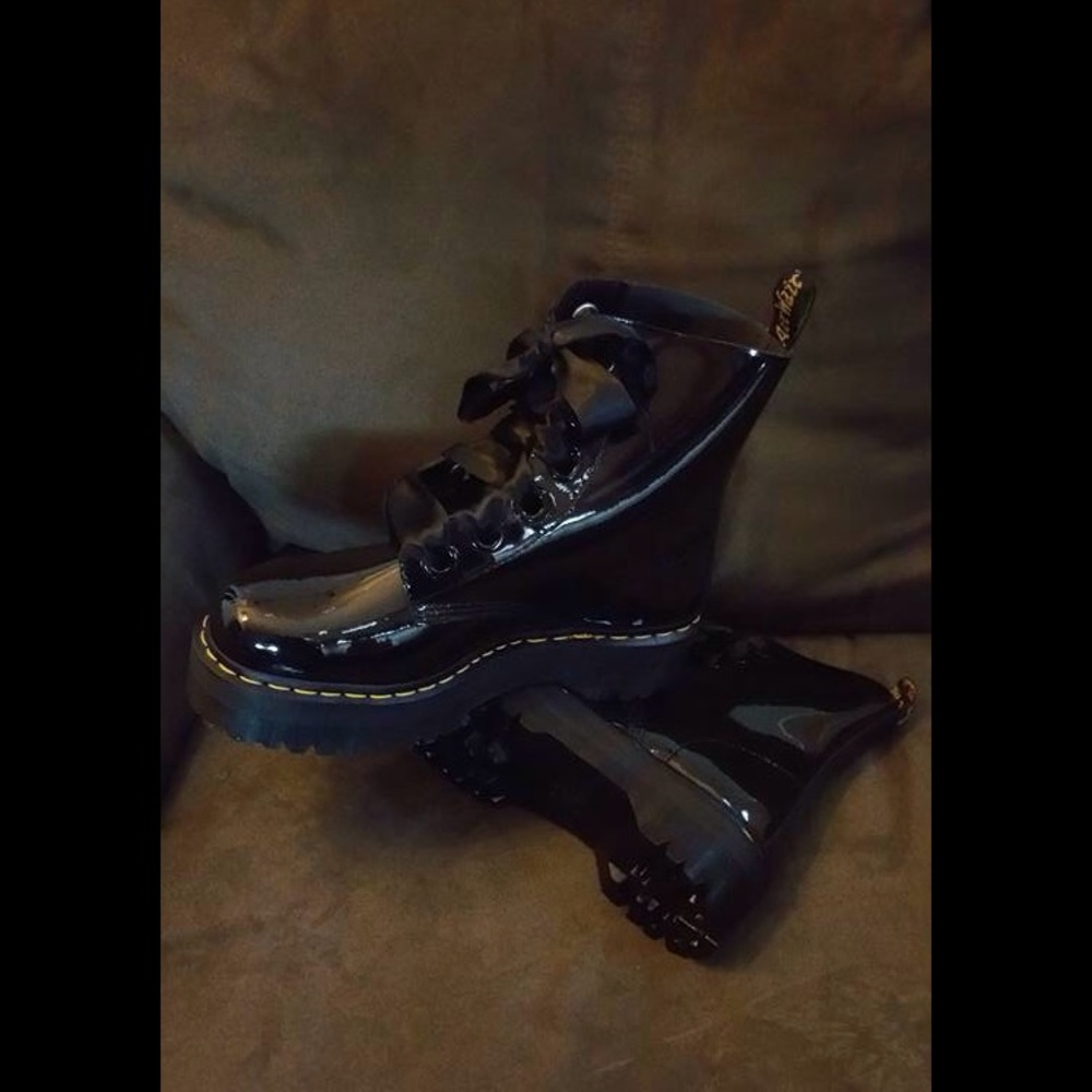 Dr Marten "Molly"