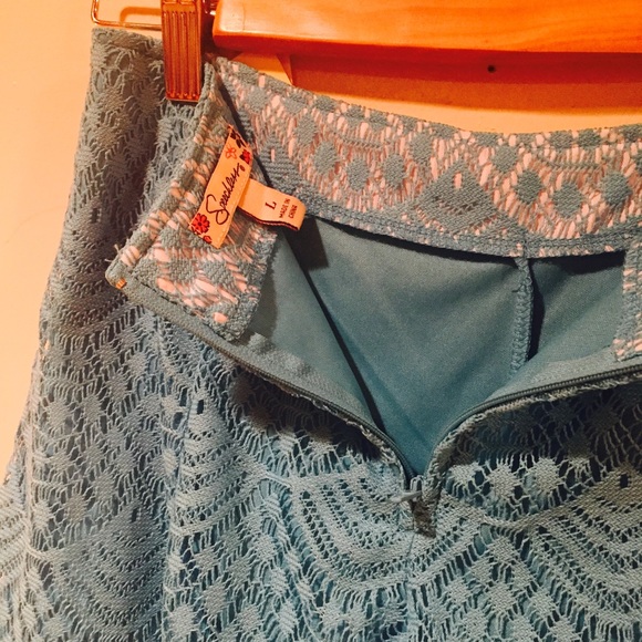 Lace Shorts - Picture 5 of 5