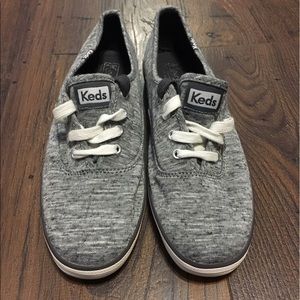 Keds (Women Size 7)