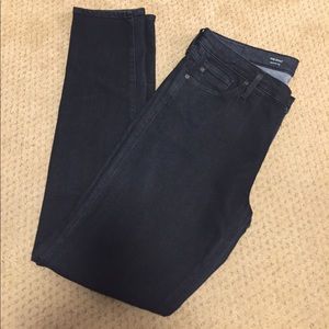 NWT AG Adriano Goldschmied THE STILT size 31R