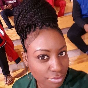 Meet your Posher, Toya