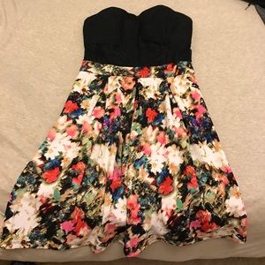 Flower strapless dress