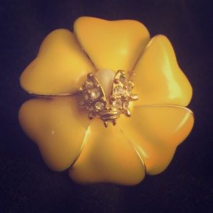 Stella & Dot Flower ring