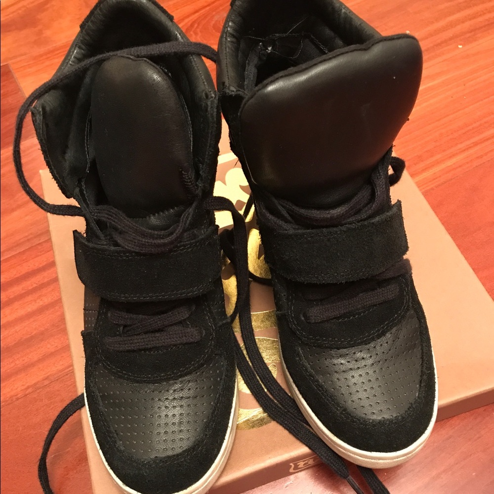 Ash classic shoes