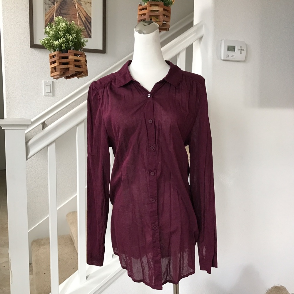 Sheer Maroon Button-Up 🥀