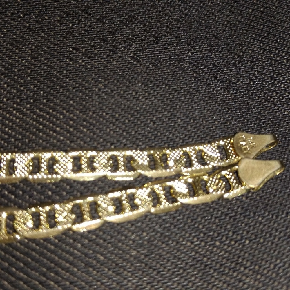 MAKE OFFER***Gold Necklace heavy duty (not hollow)