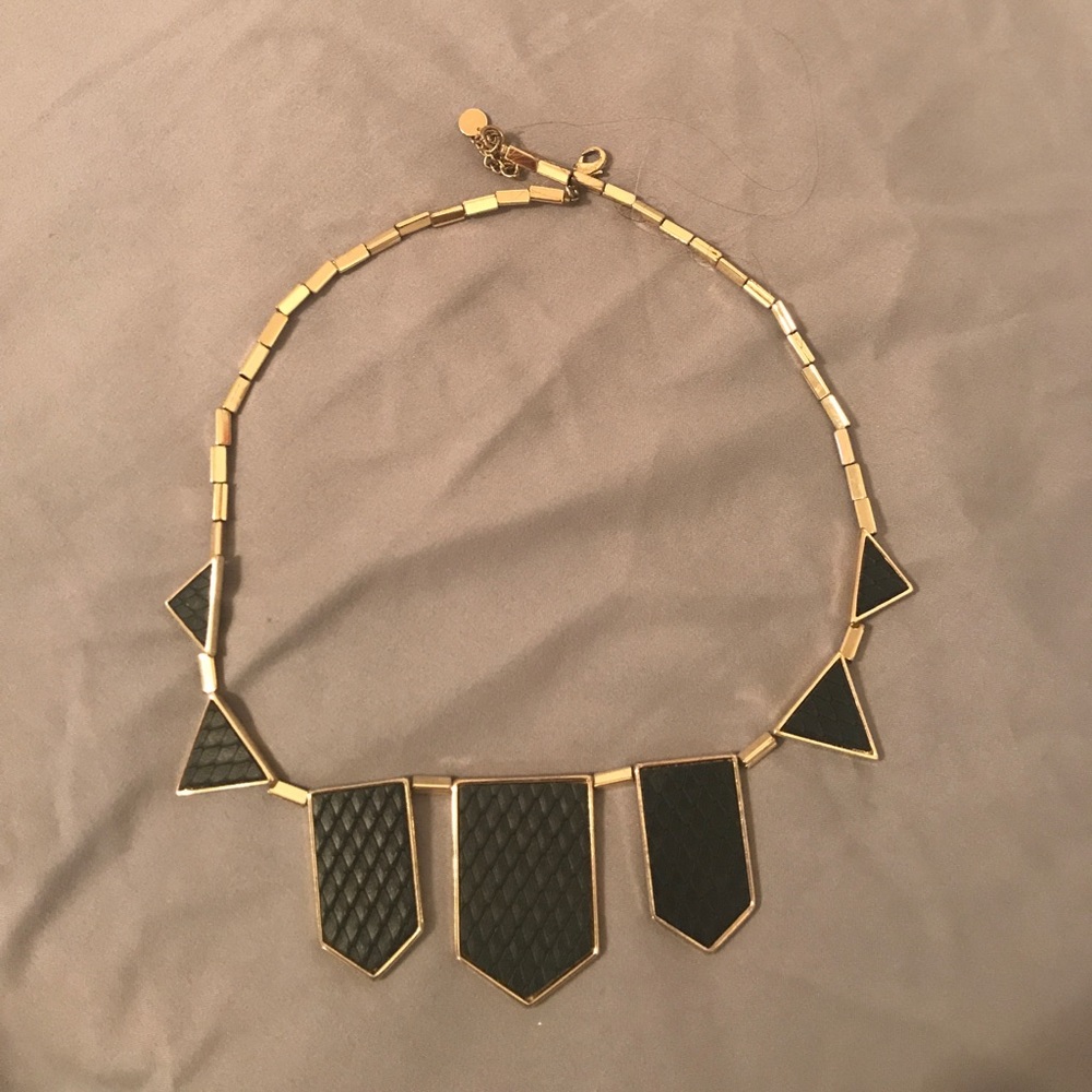 House of harlow necklace