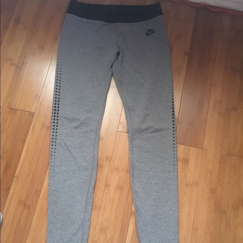 Nike leggings