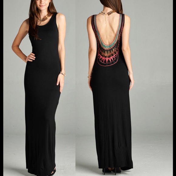 !CLEARANCE! BLACK CROCHET MAXI DRESS - Picture 2 of 3