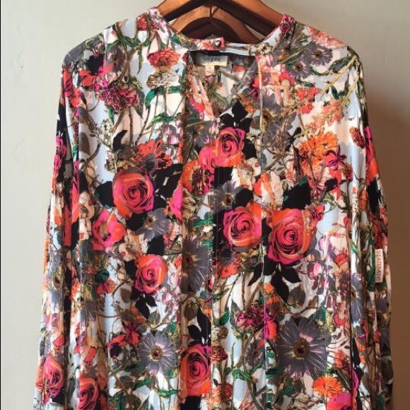 SALE | Floral Flowy Shift Dress - Picture 3 of 3