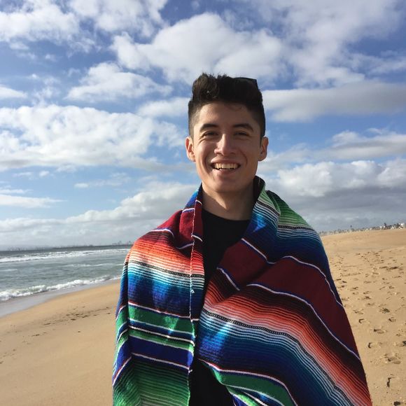 Meet your Posher, Javier - Picture 1 of 1