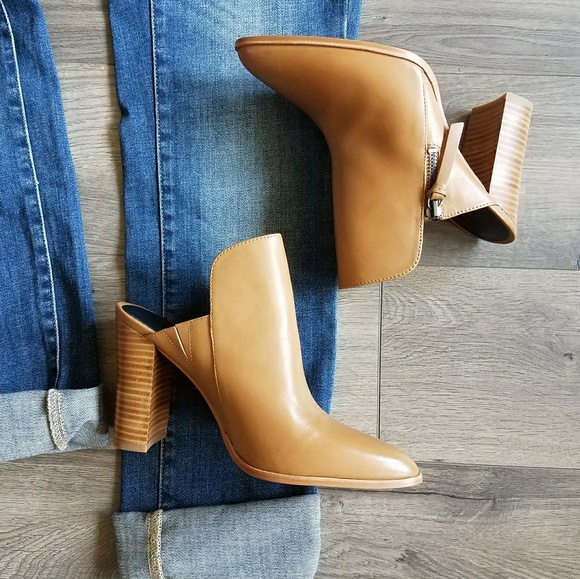 Rebecca Minkoff Shoes - ❤HP❤  ⬇PRICE DROP⬇ Rebecca Minkoff mule bootie