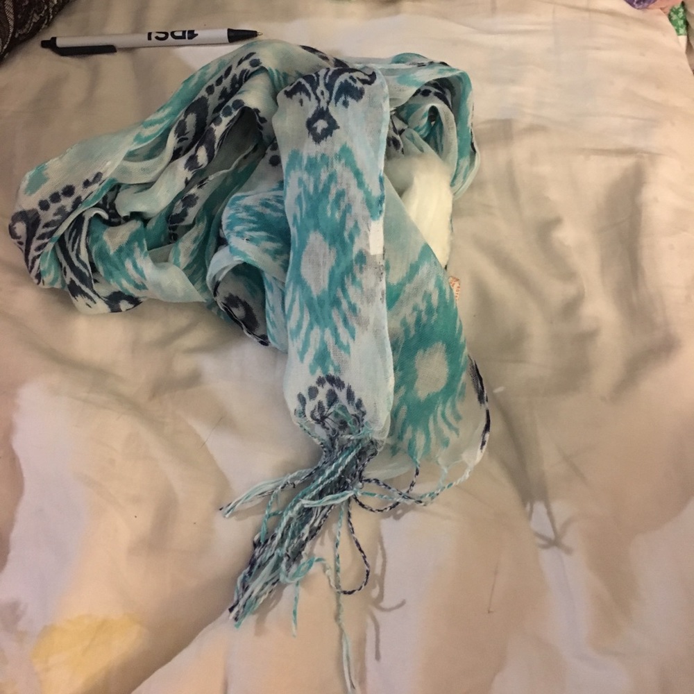 Scarf