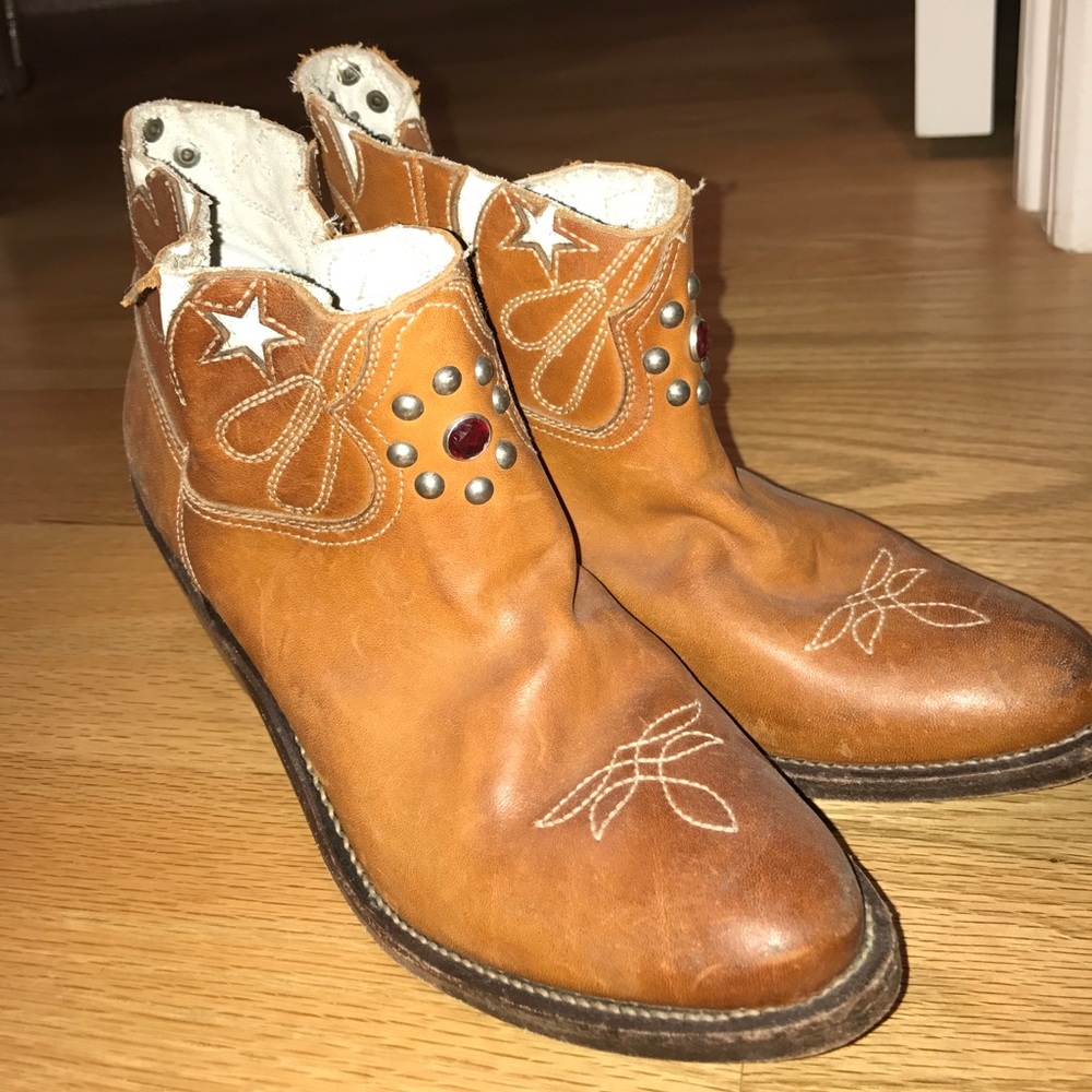 Golden Goose Deluxe Brand  chopped boots
