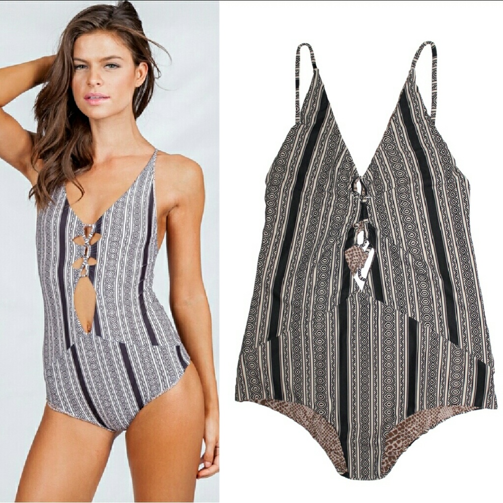 New acacia kokomo polynesia onepiece swimwear P XS