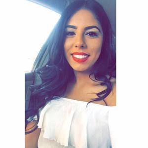 Meet your Posher, Stephanie