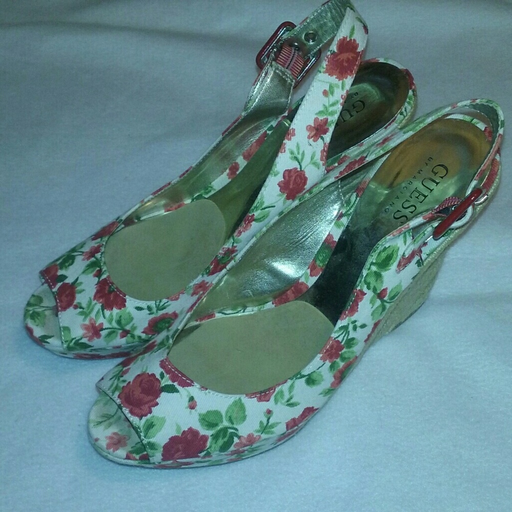 ☆Guess by Marciano wedges☆