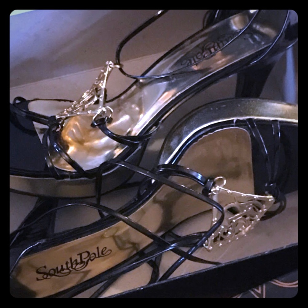 South Pole Black and Silver Heels