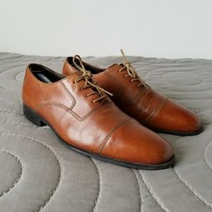 Cole Hann Dress Shoes Size 9